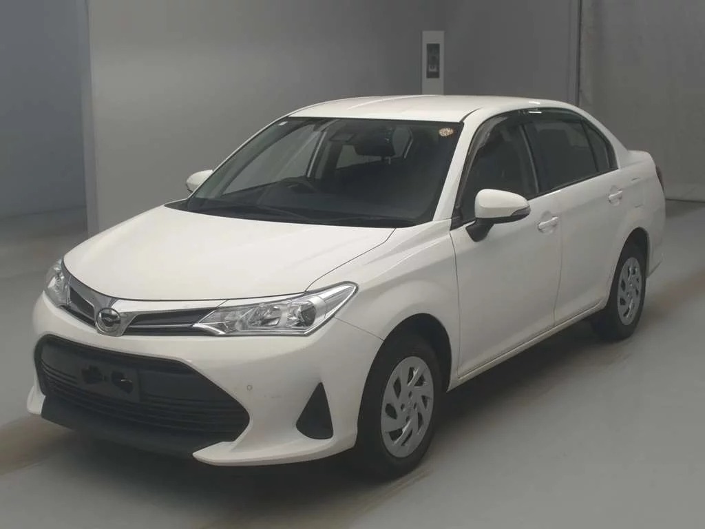 Toyota Corolla Axio NZE164 2021